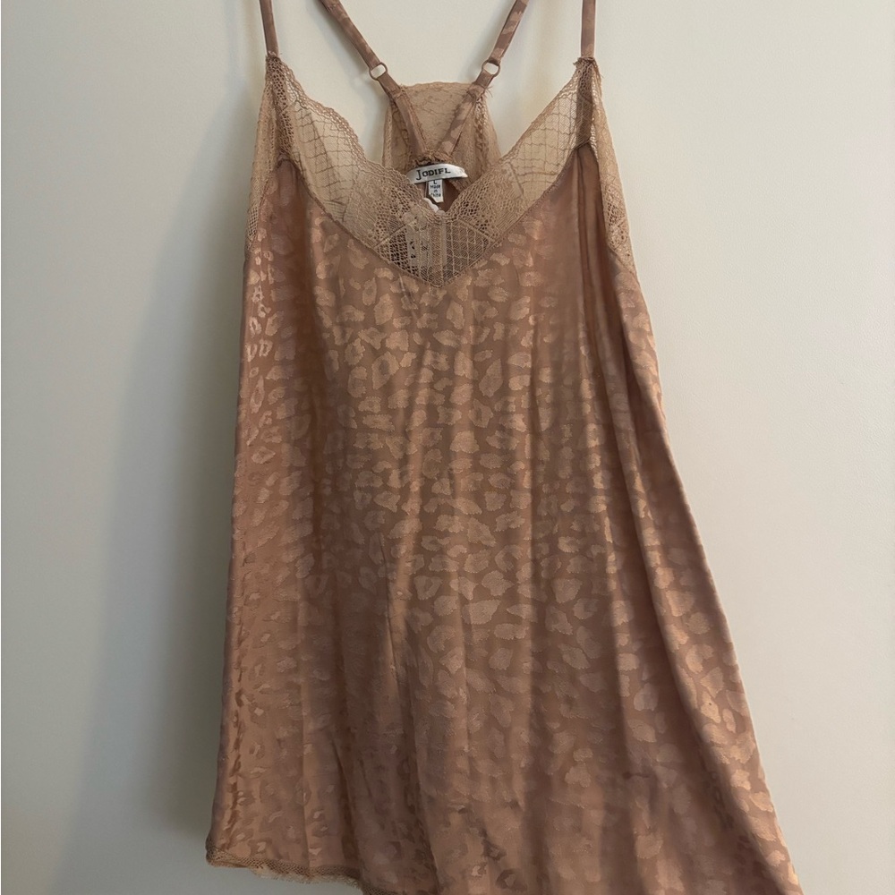 Tan/pink metallic Leopard Print top